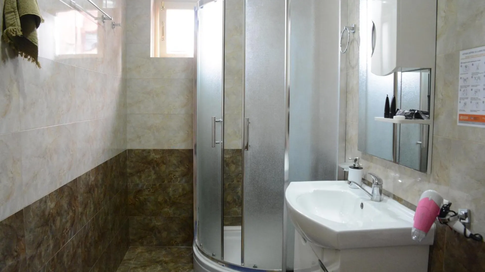 Отель Old House Luca Тбилиси Грузия